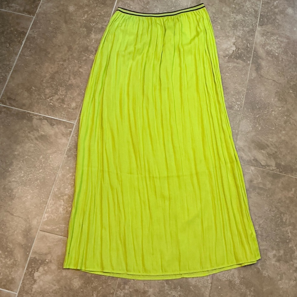 Old Navy Neon Yellow Maxi Skirt